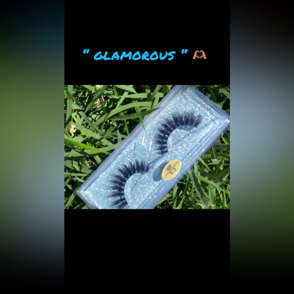 Beautiful Lashes 🫶🏽 - Picture 9 of 12